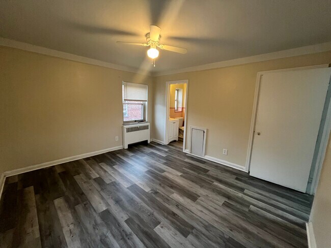 3166 Werk Rd unit 3, Cincinnati, OH 45211 - photo 3