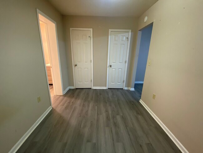 303 Church St unit 211, Central, SC 29630 - photo 5