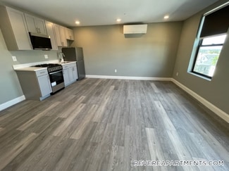 180 Shirley Ave Unit 105, Revere, MA 02151