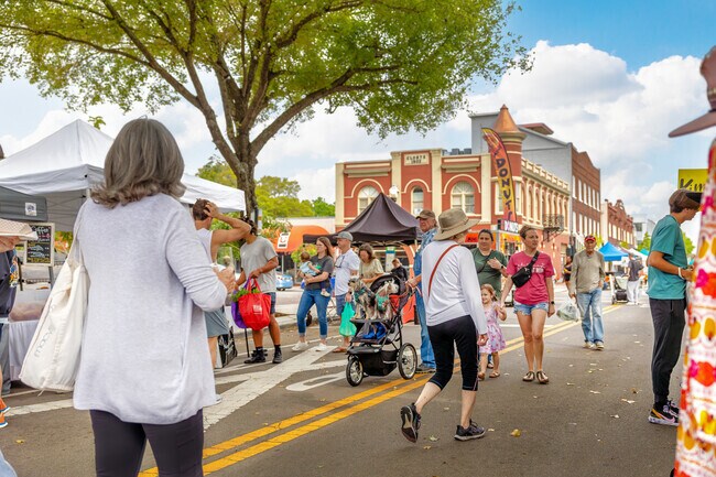The Saturday morning Farmers Market is a favorite of among Lakelander's.