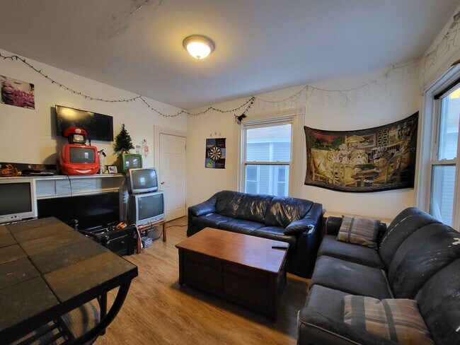 15 Higgins St unit 2, Allston, MA 02134 - photo 5