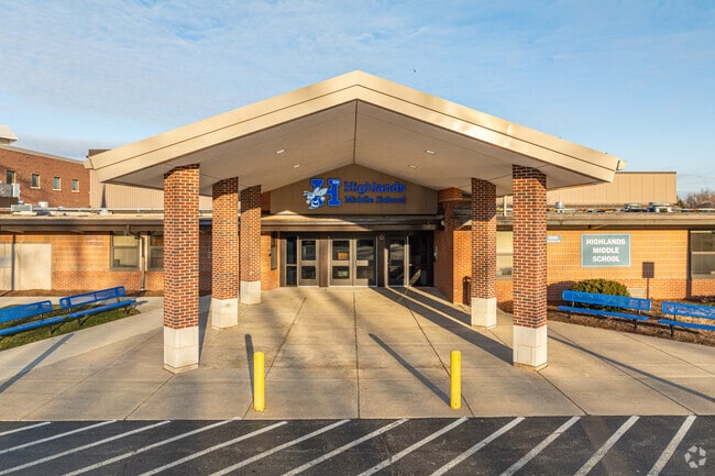 Highlands Middle School