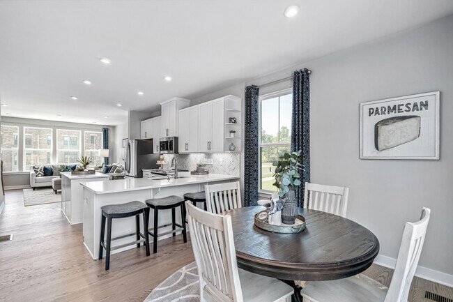 4831 Cloverleigh Dr unit 38067557, Midlothian, VA 23112 - photo 5