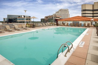 7620 Old Georgetown Rd, Bethesda, MD 20814