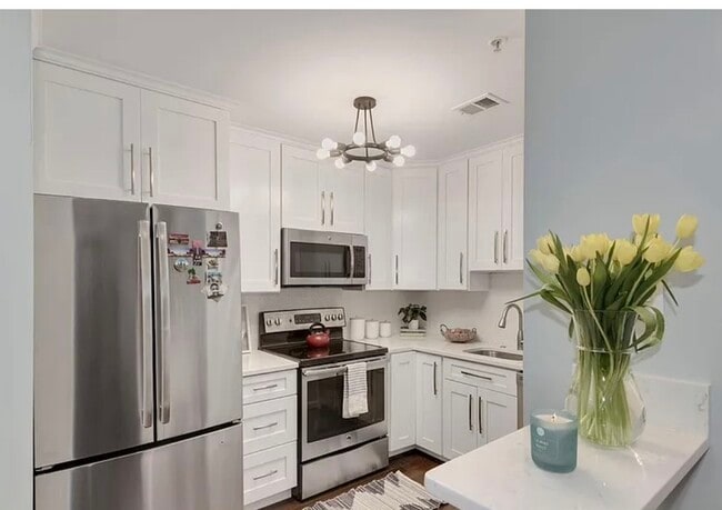 Wardman Court unit 109, Washington, DC 20009 - photo 7