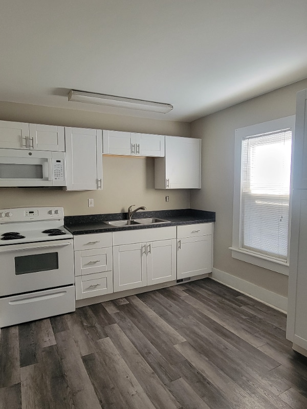 1049 Dreher Ave Unit Upstairs, Stroudsburg, PA 18360