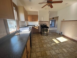 55 Kenmere Rd Unit 1, Medford, MA 02155