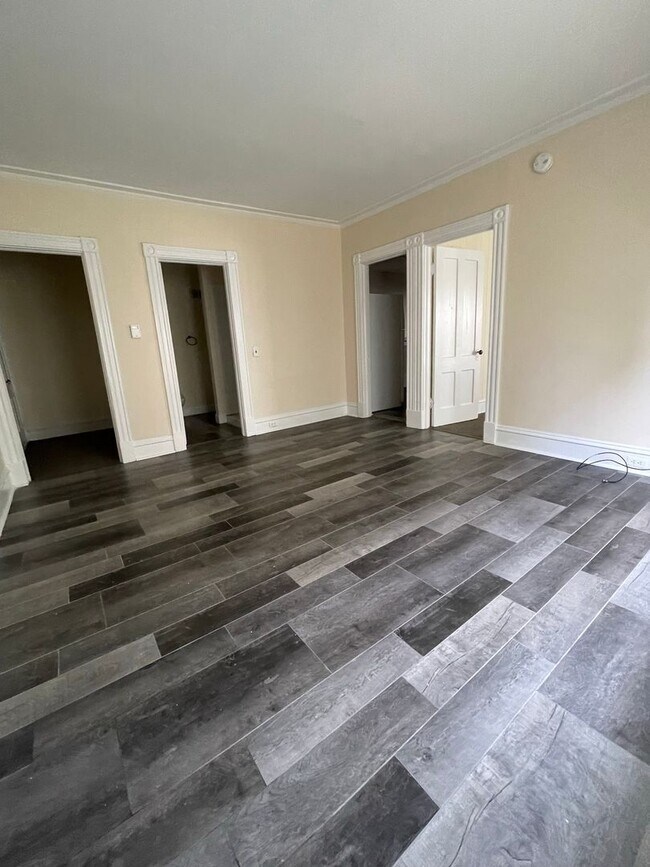 88-94 Lafountain St unit 88 Lafountain Street, Burlington, VT 05401 - photo 6