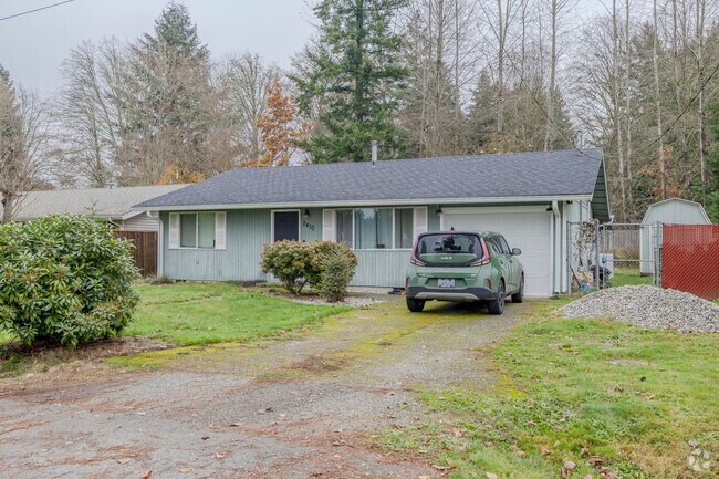 Ranch style homes are plentiful in Pleasant Glade WA.