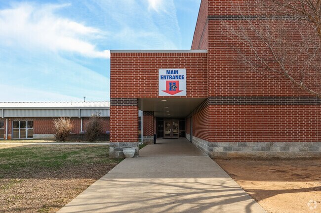 Harrah Middle School is preparing each student to become a contributing member of society.