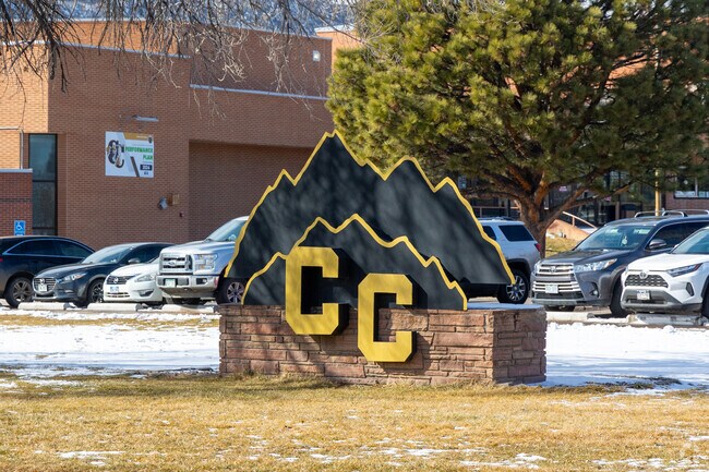 Cañon City High School hosts local teens for secondary education in Park Center.