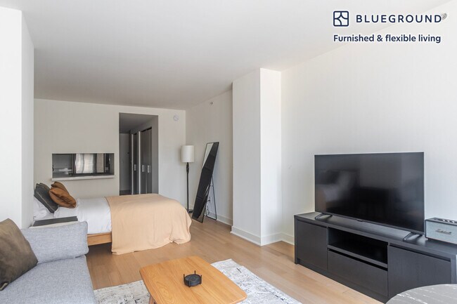 450 W 17th St unit FL7-ID2046, New York, NY 10011 - photo 3