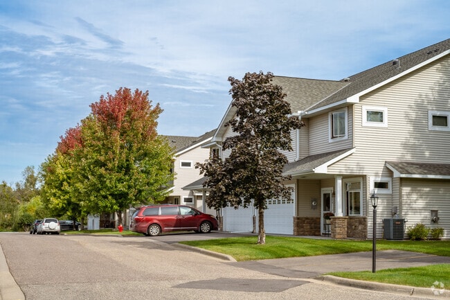 Townhomes are popular in Kohlman Lake.