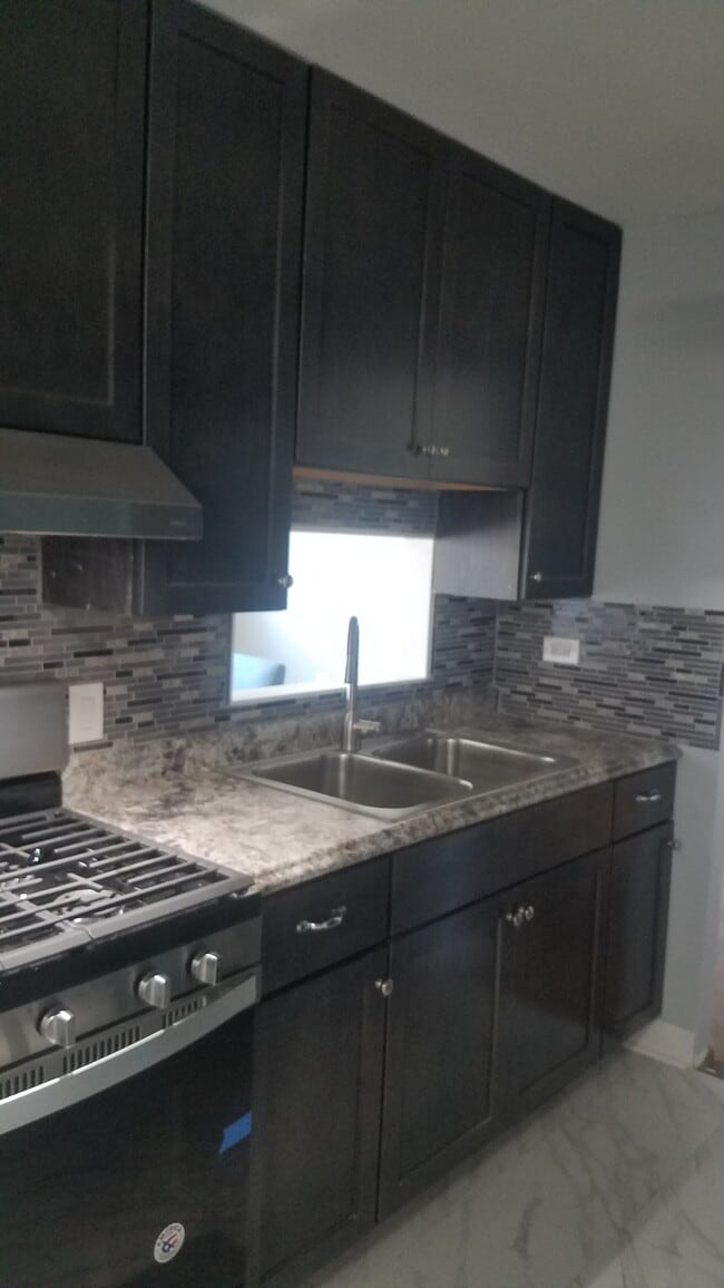 8892 Jody Ln unit 2G, Des Plaines, IL 60016 - photo 4