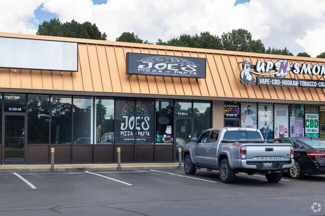 Melrose residents hail Joe's Pizza & Pasta as the best around.