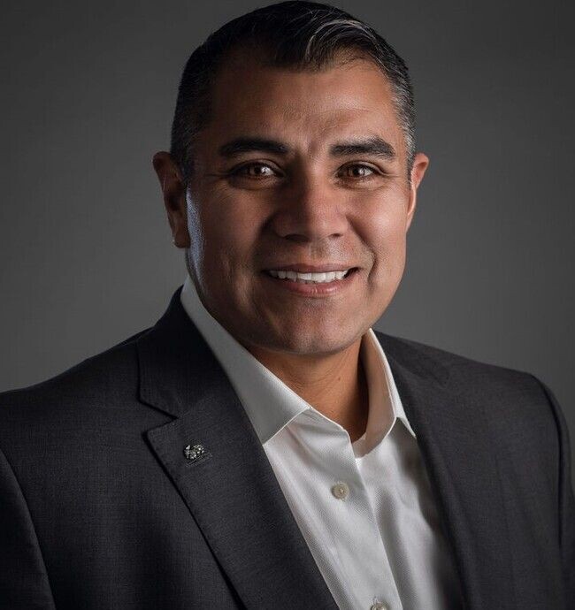 Agent Photo
