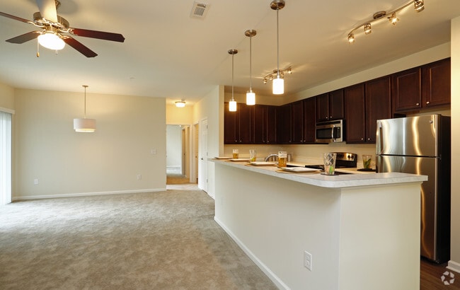 Loch Raven Pointe Apartments and Townhomes, Raleigh, NC 27604 - photo 7