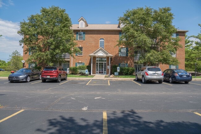 100 Northridge Dr unit 2, Oxford, OH 45056 - photo 2