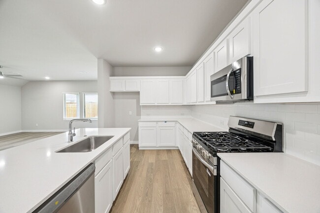 512 River Ridge Dr, McKinney, TX 75071 - photo 4