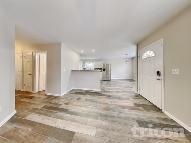 1117 Woodbriar St, Clayton, NC 27520 - photo 3