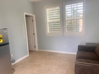 8229 Honey Brook Ct, Corona, CA 92880