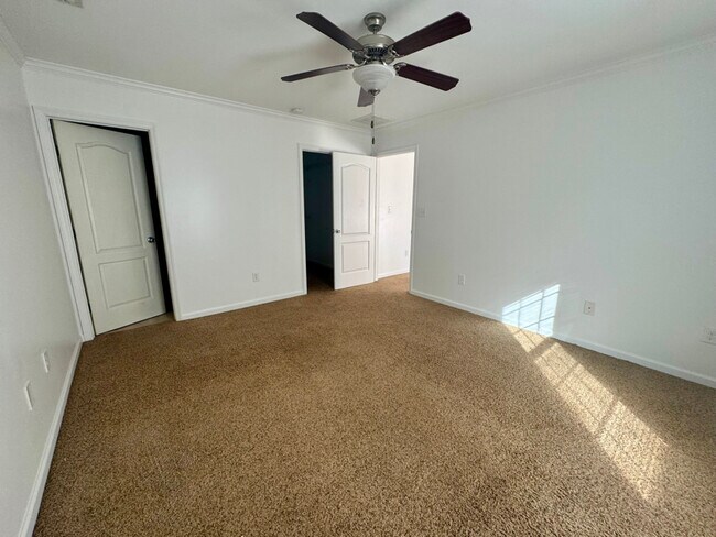 318 Murphy Dr, Jacksonville, NC 28540 - photo 7