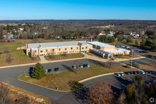Marlborough Elementary School has a convenient parking layout for parents and faculty.