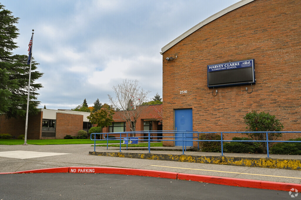Harvey Clarke Elementary School provides education in 
Outlying Washington County.