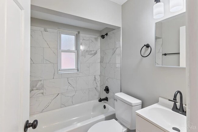 6317 Girard Ave unit 1, Cincinnati, OH 45213 - photo 3