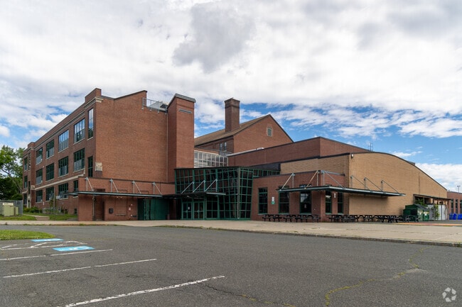 Greenfield Middle School is located in Greenfield, MA.