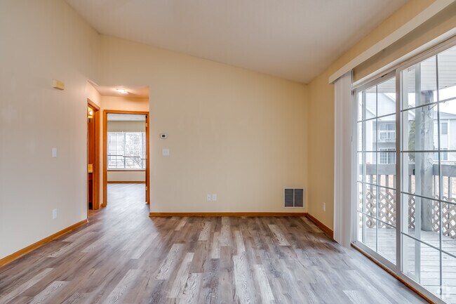 Harbor Pointe Apartments, Port Washington, WI 53074 - photo 6