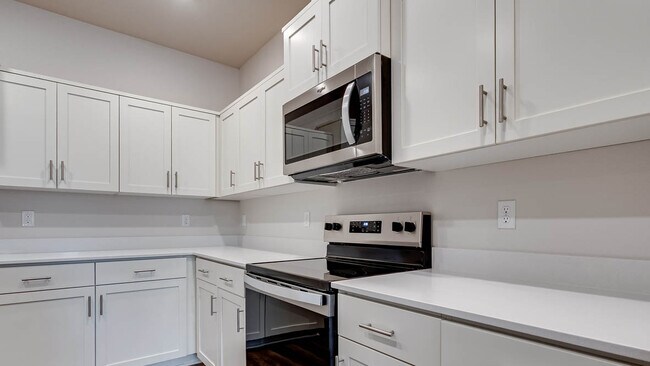 3505 SW Thomas Ave, Gresham, OR 97080 - photo 7