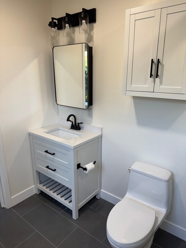 2525 Sirius St unit B, Thousand Oaks, CA 91360 - photo 5