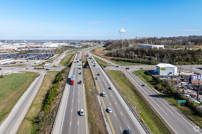 Highway 435 runs along the west side of Mt Washington, making travel easy.