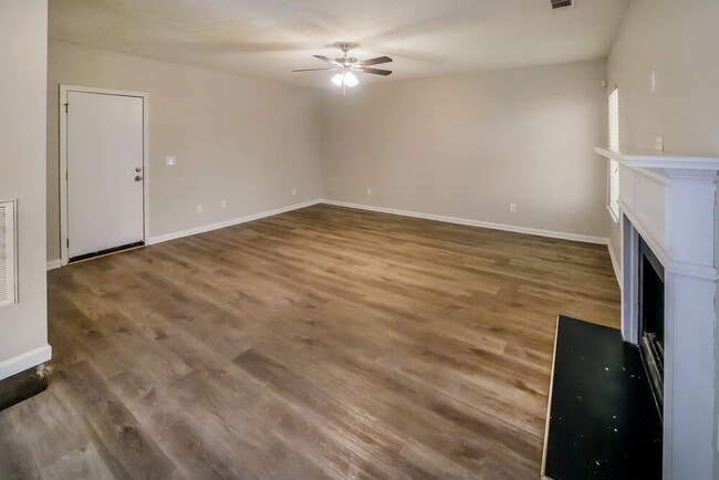 4554 Glider Cir, Douglasville, GA 30135 - photo 5