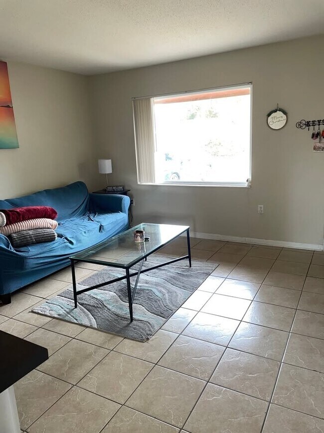 63 Friendly Ln, Shalimar, FL 32579 - photo 4