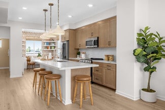 7360 Foster Bridge Blvd Unit 36468825, Downey, CA 90240