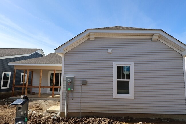 4545 Corsican Loop E, Hilliard, OH 43026 - photo 2