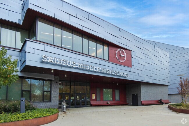 The Saugus Middle High School serves preteens and teens in grades 6-12 helping them achieve academic excellence.
