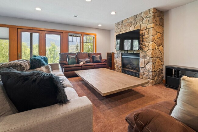 196 Black Mountain Rd unit ID1262025P, Lincoln, NH 03251 - photo 6