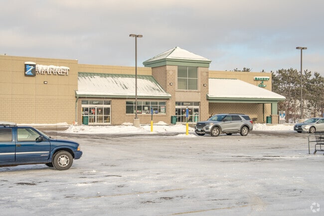 Z Market in Zimmerman, Minnesota, offering fresh groceries and deli options.