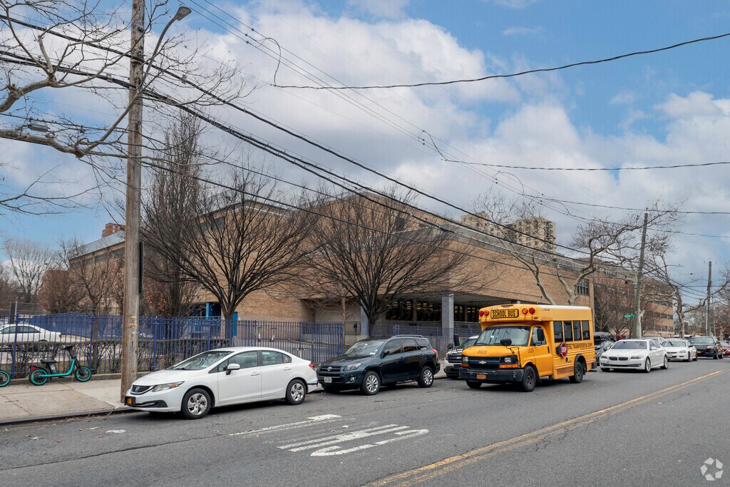 Bronx Bridges High School is a small high school in Castle Hill.