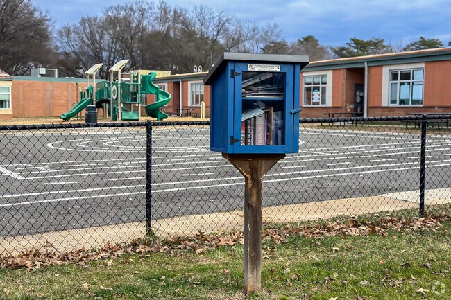 Free library at Nottingham Middle School