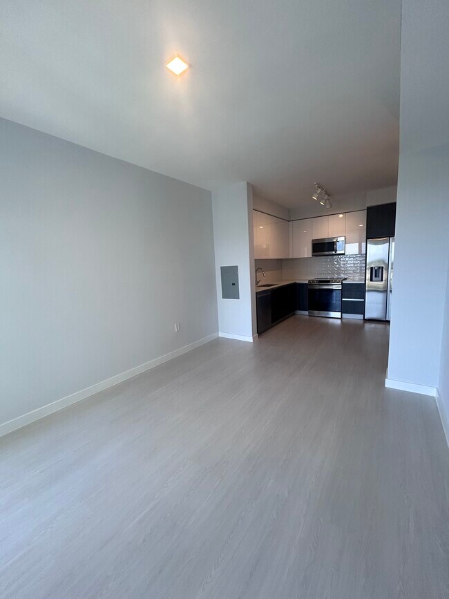 40 NW 14th Ave unit A2, Dania, FL 33004 - photo 3