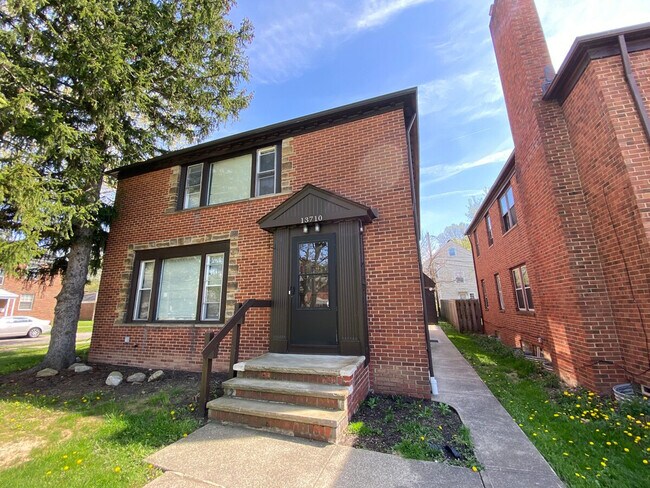 2199 Cranston Rd unit ID1057684P, University Heights, OH 44118 - photo 2