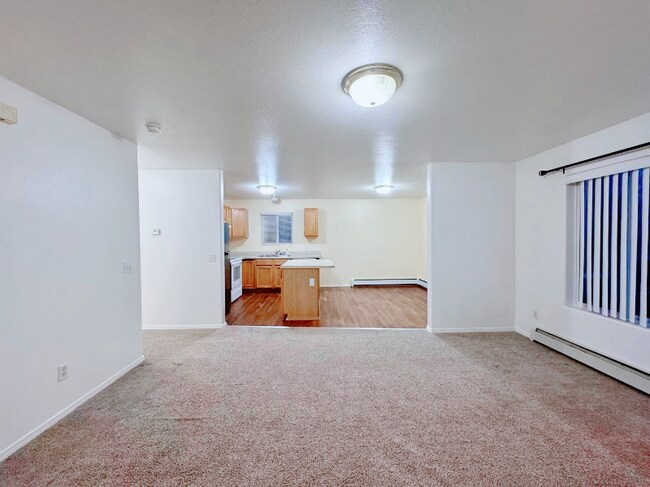 9033 Dewberry St unit 4, Anchorage, AK 99502 - photo 2