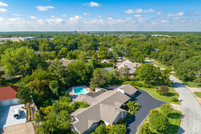 Vickridge is a prestigious neighborhood with incredible homes.