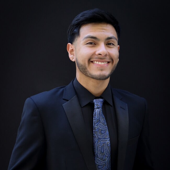 Agent Photo