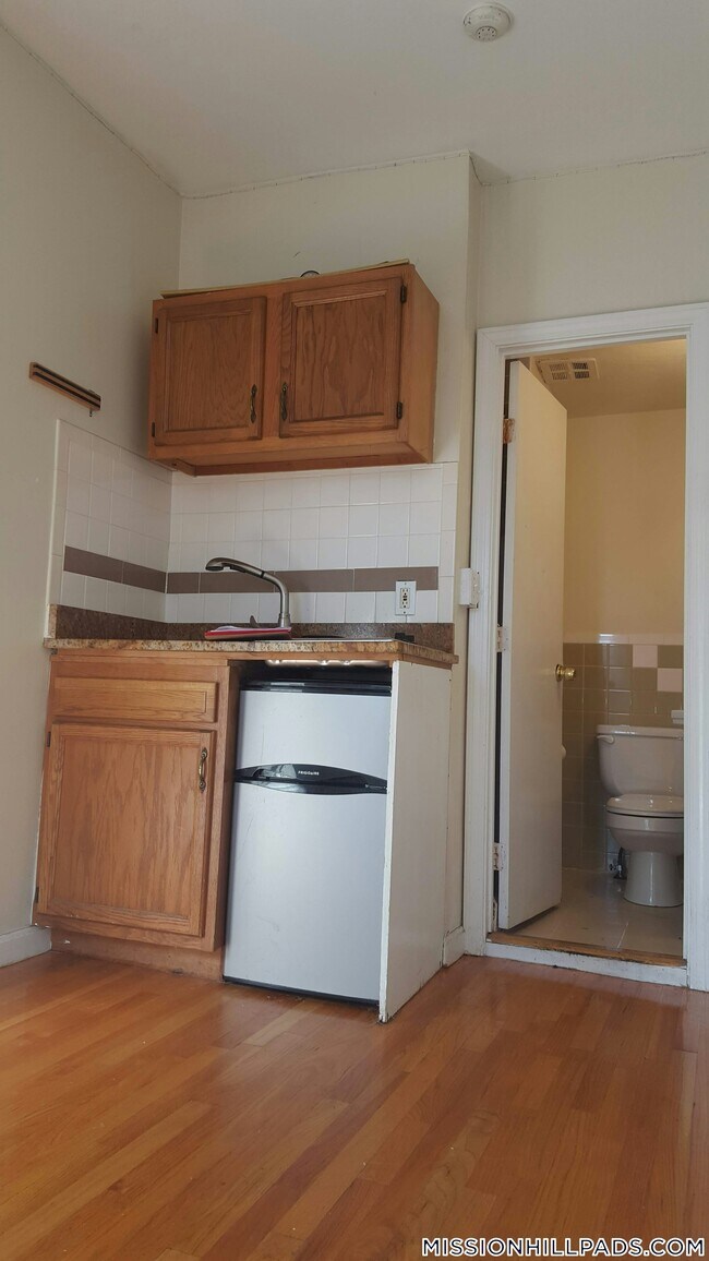 10 Wait St Unit 300, Boston, MA 02120
