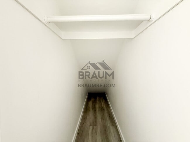 7323 Winnetka Ave unit 107, Winnetka, CA 91306 - photo 4